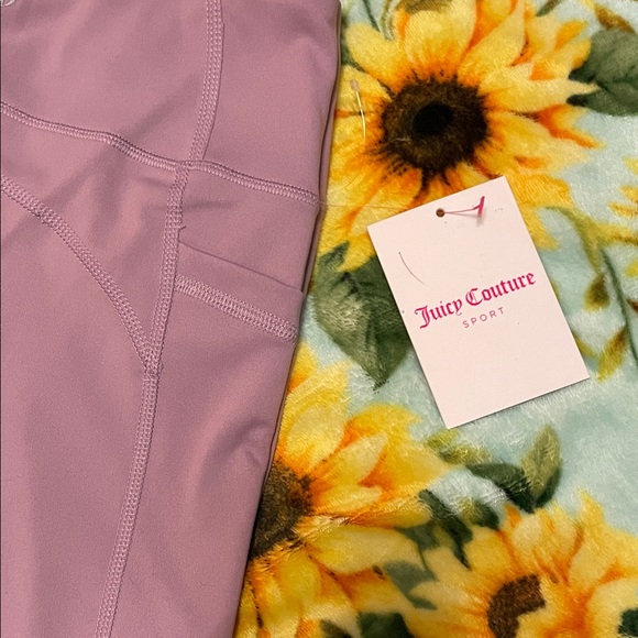 Juicy Couture Lilac Leggings - Picture 2 of 2